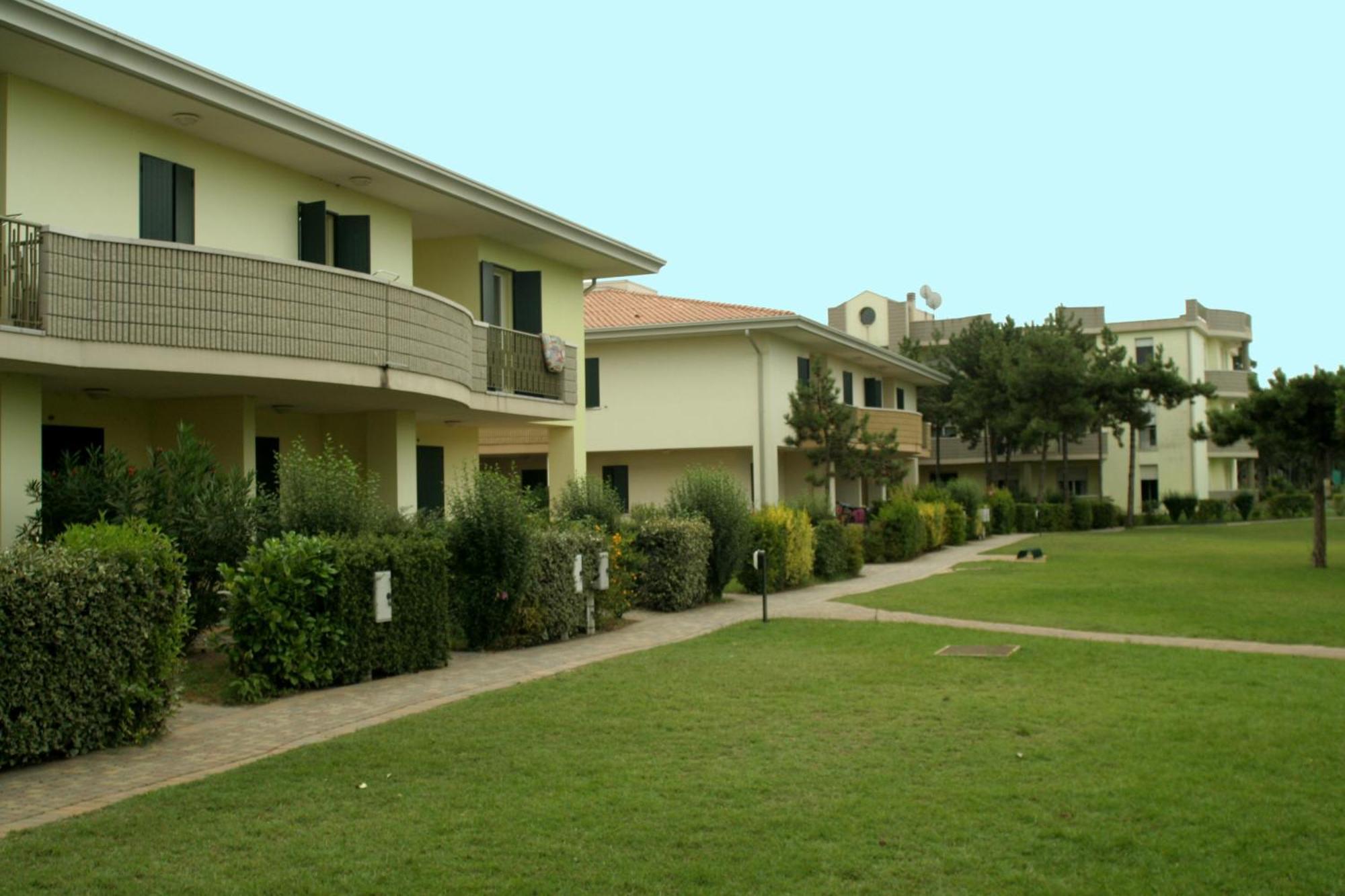 Villaggio Lido Del Sole Bibione Exteriör bild